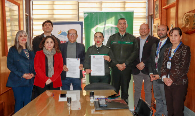 Municipalidad de Villarrica firma convenios con Gendarmería de Chile para impulsar servicios comunitarios y reinserción social