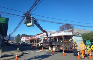 Frontel fortaleció red eléctrica del centro de la comuna de Cunco