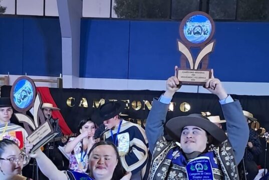 Pareja Lautarina ganó el regional de cueca para personas con discapacidad