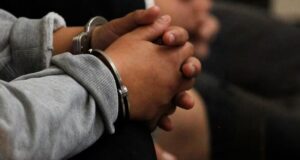 Acusado de intentar quemar a su pareja queda en prisión preventiva en Panguipulli