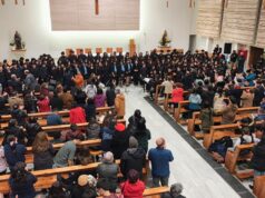Voces llenaron la parroquia San Juan Evangelista de Pitrufquén en emotivo encuentro coral de música sacra