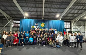 Una comuna que educa para el futuro: estudiantes de Pitrufquén muestran su compromiso con el medio ambiente