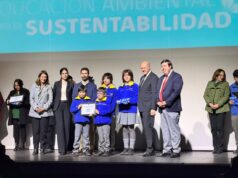 Freire celebra la renovación de la certificación ambiental de la escuela La Esperanza de Radal