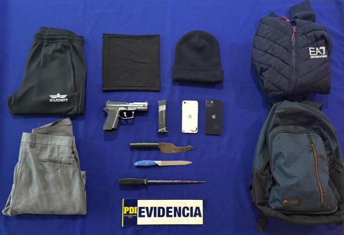 Detectives de la BIPE Angol detienen a dos adolescentes por infracción a la Ley de Armas en Victoria