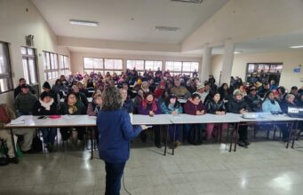 Convenio INIA Tranapuente fortalece la producción agrícola: Freire reunió a productores de cuatro comunas en capacitación sobre cultivo de habas