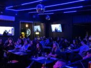 Brava social club: gastronomía, espectáculos y diversión en un solo lugar consolidan una nueva experiencia nocturna en Pitrufquén