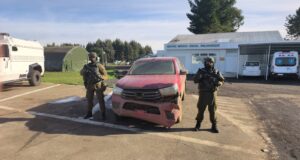 Carabineros de la 3ª comisaría COP Malleco recupera camioneta utilizada en robo a trabajadores forestales en Angol