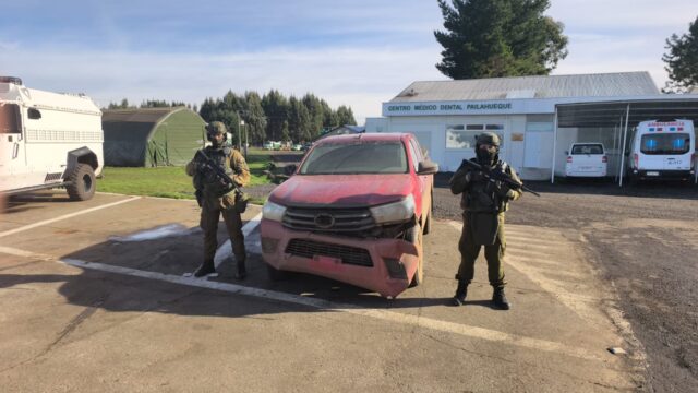 Carabineros de la 3ª comisaría COP Malleco recupera camioneta utilizada en robo a trabajadores forestales en Angol