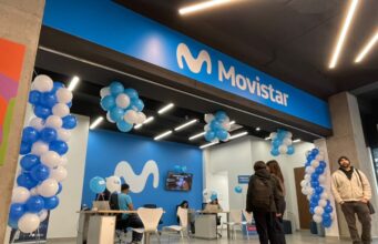 LOV Pitrufquén sigue sumando grandes marcas: Movistar ya abrió sus puertas en el centro comercial