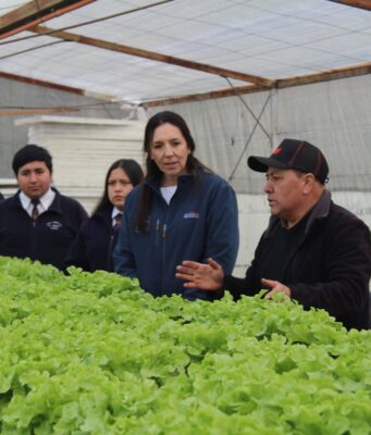 Seremi de Agricultura destacó el trabajo formativo y cultural de Liceo Agrícola de La Araucanía