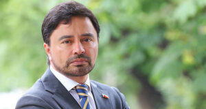 “No pueden contar conmigo nunca más”: La dura advertencia de Rodolfo Carter al Gobierno por apuestas online
