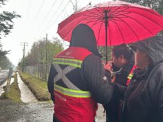 Pucón enfrenta con refuerzos segunda emergencia consecutiva, ahora por intensas lluvias