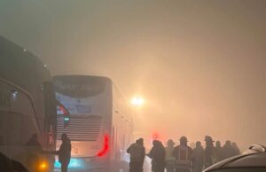 Colisión múltiple con dos buses y un camión deja varios lesionados en Pitrufquén