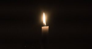 Vecinos de Colonia O’Higgins en Pitrufquén denuncian una semana sin electricidad y acusan falta de respuesta de empresa