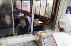 Cerca de mil estudiantes beneficiados: Junaeb Araucanía entrega alimentación durante las vacaciones de invierno