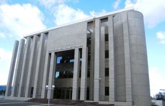 Expulsión queda firme: corte respalda sanción contra alumno que ingresó pistola de balines a liceo de Pucón