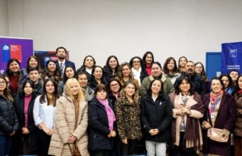 SEREMI de la mujer y SERNAMEG capacitan a funcionarios públicos y municipales para fortalecer la atención a mujeres que viven violencia