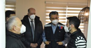 Plan cuida tu vecino: Autoridades visitan a paciente electrodependiente y reiteran llamado a tomar recomendaciones ante sistema frontal