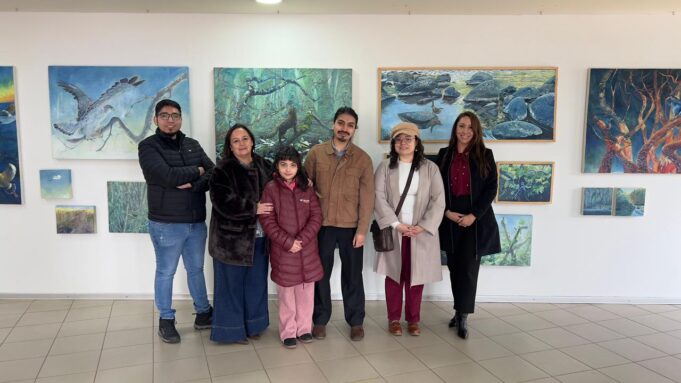 Santo Tomás Temuco inaugura nueva edición de «Santo Tomás en el Arte» con la exposición Azkintun / A vuelo de pájaro