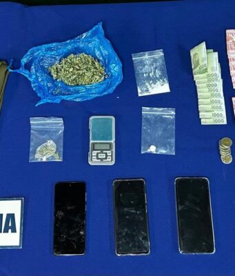Desbaratan punto de venta de drogas que operaba desde viviendas en Victoria