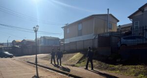 Los obligaron a subir a la camioneta y los abandonaron en la Ruta 5: investigan violento asalto en Collipulli