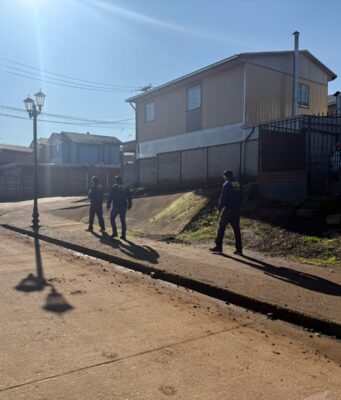 Los obligaron a subir a la camioneta y los abandonaron en la Ruta 5: investigan violento asalto en Collipulli