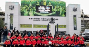 Alumnos de la escuela oficial de Colo Colo en Pitrufquén celebraron su aniversario con inolvidable gira al estadio monumental