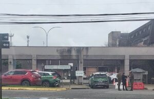 Carabinero resulta herido a bala durante procedimiento en Niebla y es trasladado al Hospital Base de Valdivia