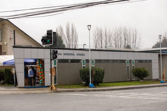 Gorbea inaugura su Farmacia Municipal: medicamentos a precios más convenientes para las familias
