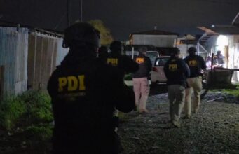 30 detenidos y millonario decomiso de ropa falsificada deja operativo policial en La Araucanía