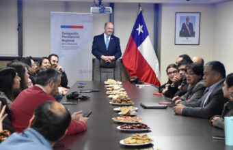 Delegación Presidencial Regional conmemoró el Día del Periodista con desayuno a comunicadores de las Seremi