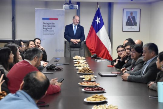 Delegación Presidencial Regional conmemoró el Día del Periodista con desayuno a comunicadores de las Seremi