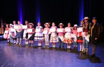 ¡Que viva la cueca! más de 40 parejas hicieron bailar a Villarrica al ritmo de la tradición
