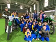Niños y niñas de Gorbea conocieron de cerca la labor de Carabineros en una entretenida visita escolar