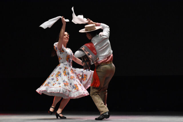 UFRO invita a la comunidad a aprender cueca junto a director de Ballet Folklórico “Magia Chilena”