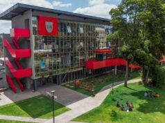 Premio Pritzker 2026 Smiljan Radić Clarke llega a Temuco invitado por estudiantes de la Universidad Autónoma de Chile