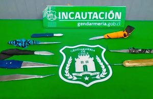 Operativo masivo en cárceles de La Araucanía deja 9 celulares y más de 100 elementos cortopunzantes incautados