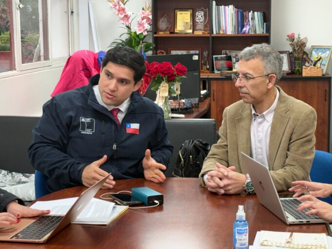 Emergencia en Ruta s-70: Seremi de educación compromete gestiones para evitar perjuicios académicos a estudiantes del Liceo la Frontera
