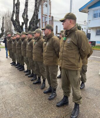 Nuevo contingente de Carabineros llega a Carahue para reforzar despliegue policial ante emergencia por sistema frontal