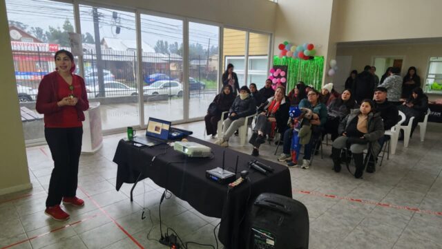 Cesfam de Pitrufquén conmemora la semana mundial de la lactancia materna con jornada educativa para madres gestantes