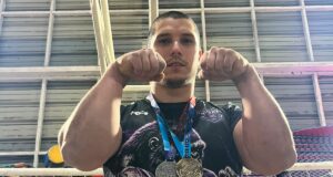 José Tomás Jiménez Romero: fuerza, disciplina y resiliencia para llevar el nombre de Pitrufquén a lo más alto del armwrestling