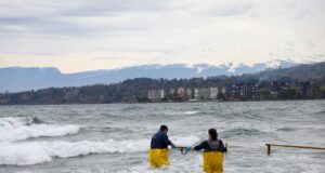 Plan de descontaminación del lago Villarica entra en vigencia: autoridades y vecinos reafirman compromiso con su recuperación