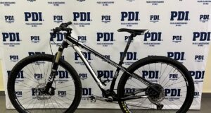 La ofrecía por redes, pero terminó pedaleando hacia la PDI: detienen a joven por vender bicicleta robada en Temuco