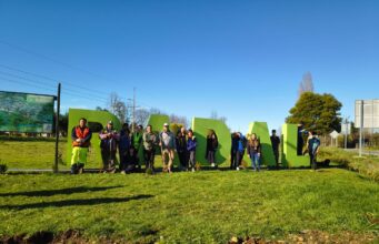 Estudiantes de Radal participan en jornada de reforestación con especies nativas