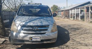 Vehículo perdido tras millonaria estafa aparece en un sector rural de Cauquenes