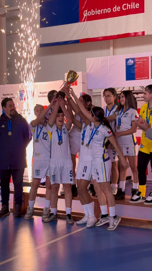 Temuco y Villarrica se consagran campeones regionales de Futsal Escolar