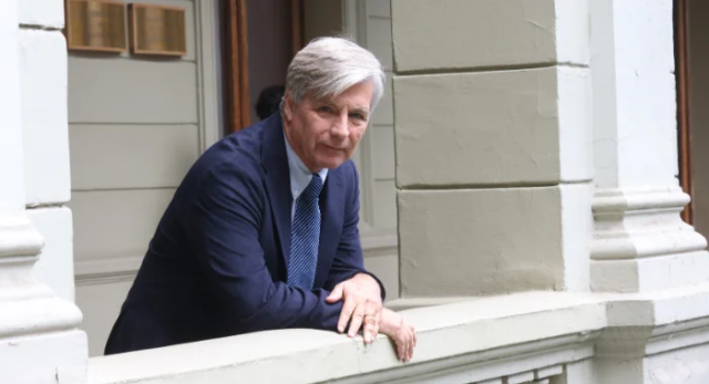 Harold Mayne-Nicholls abordará el valor del deporte en charla abierta en el Campus Villarrica UC