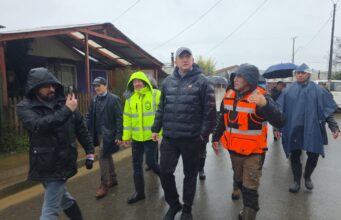Ministro Ivan Poduje lidera despliegue en la Región de La Araucanía para coordinar soluciones habitacionales tras el temporal