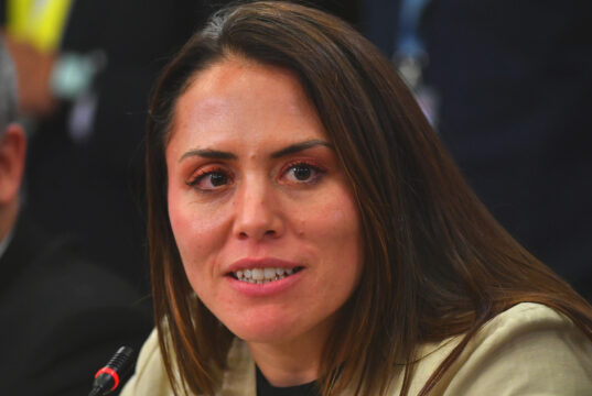 Natalia Duco renuncia al ministerio del deporte tras polémica por uso de vehículo fiscal