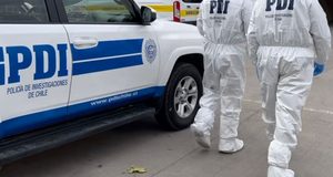 PDI realiza peritajes genéticos para apoyar identificación de víctimas de incendio en hogar de Pitrufquén